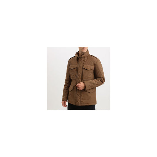 Braune Polyesterjacke hinzufügen
