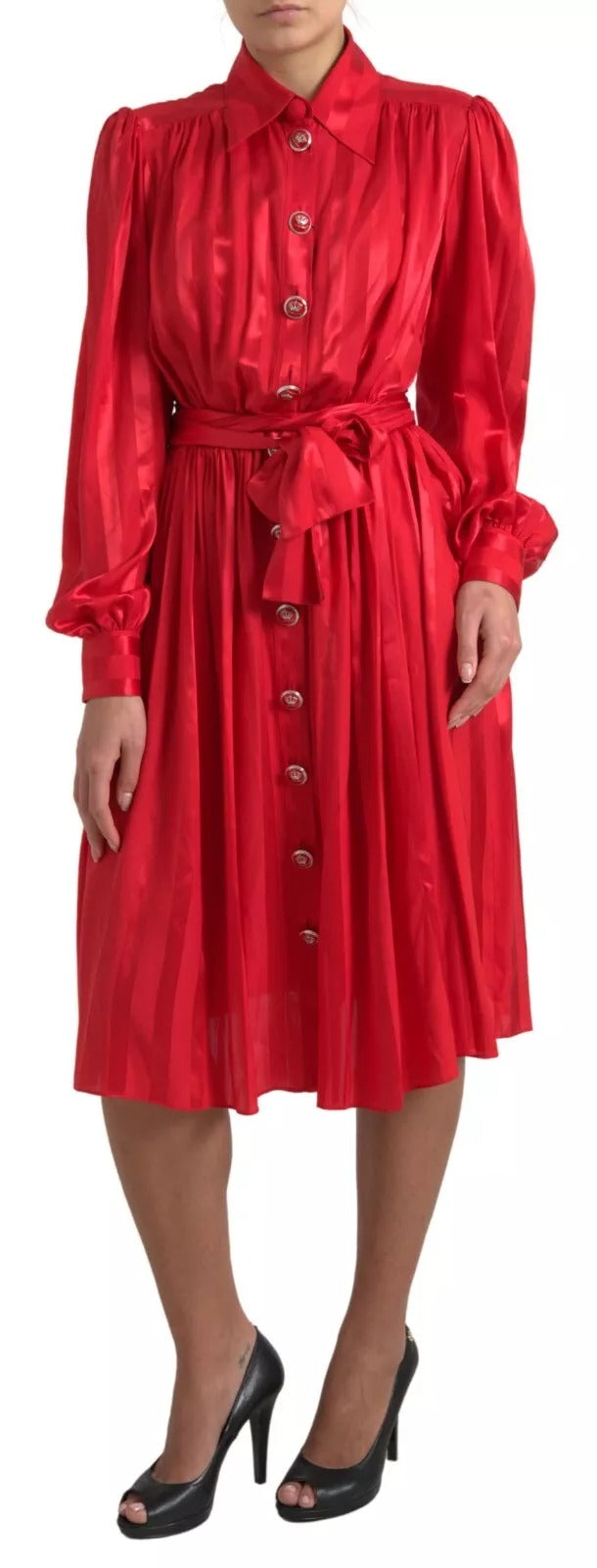 Dolce &amp; Gabbana – Rotes Midikleid aus Satinseide mit Knopfleiste und Gürtel