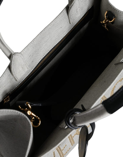 Versace – Weiße Umhängetasche aus Canvas und Leder mit Logo am oberen Griff