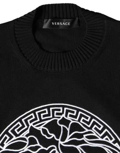 Versace – Schwarzer Pullover mit Rundhalsausschnitt und Medusa-Stickerei