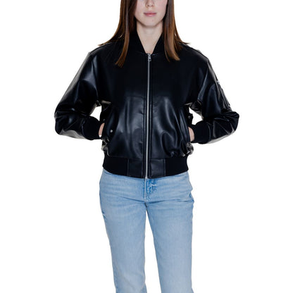 Calvin Klein Jeans – Schwarze Polyethylenjacken und -mäntel