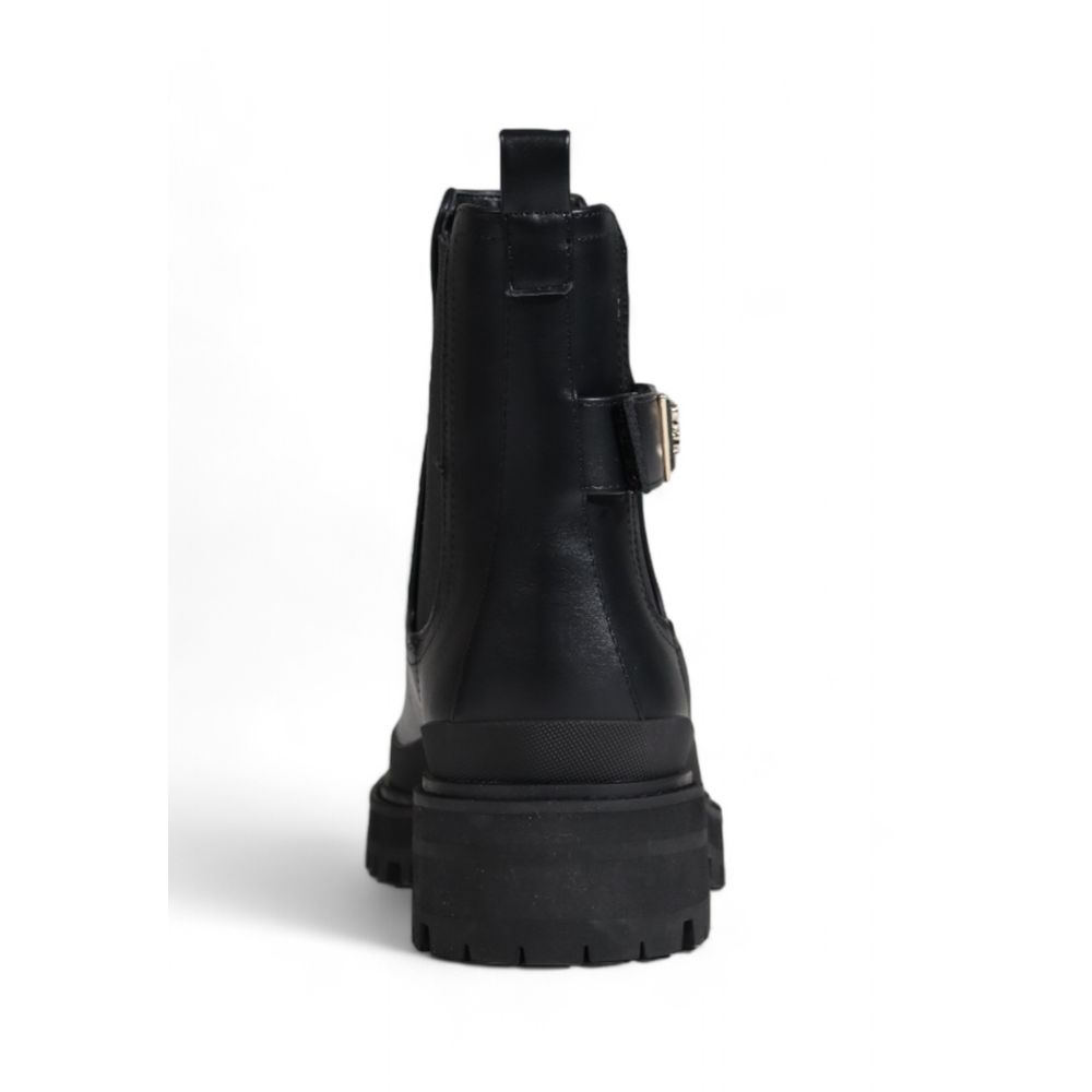 Guess – Knöchelstiefel aus Polyethylen in Schwarz