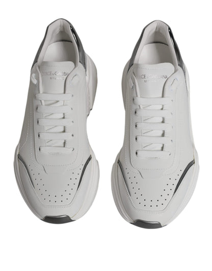 Dolce &amp; Gabbana – Daymaster – Sneaker aus Leder in Weiß und Silber