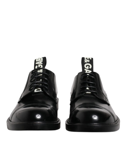 Dolce &amp; Gabbana – Derby-Schnürschuhe aus schwarzem Lackleder