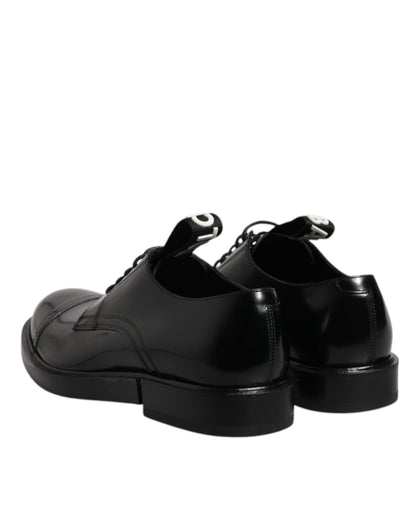 Dolce &amp; Gabbana – Derby-Schnürschuhe aus schwarzem Lackleder