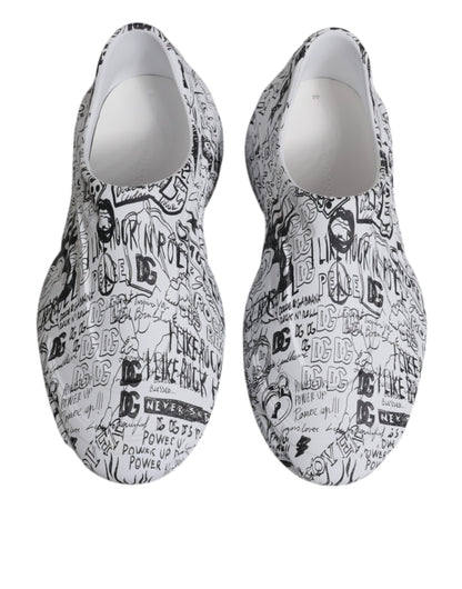 Dolce &amp; Gabbana Daymaster Sneakers in Weiß und Schwarz mit Graffiti-Motiv