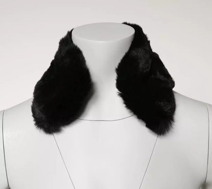Dolce &amp; Gabbana Damen-Halswickelschal mit schwarzem Lammfellkragen
