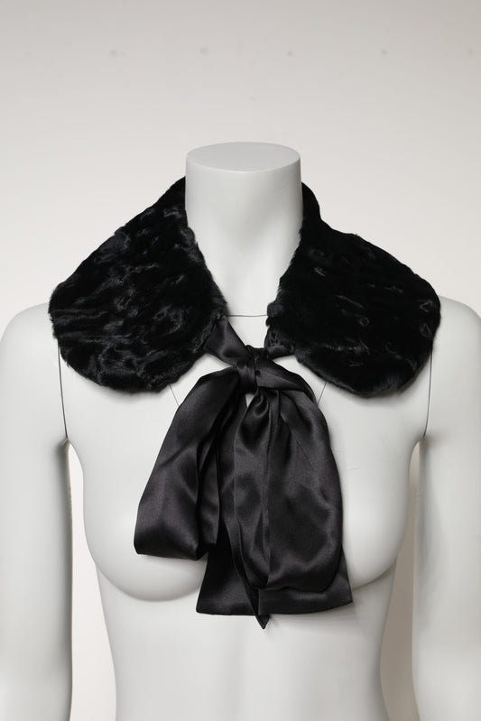 Dolce &amp; Gabbana Schwarzer Lammfell-Halswärmer für Damen, Winterschal