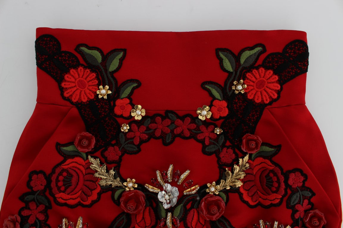 Dolce &amp; Gabbana Rote Seidenshorts mit Kristallrosen 