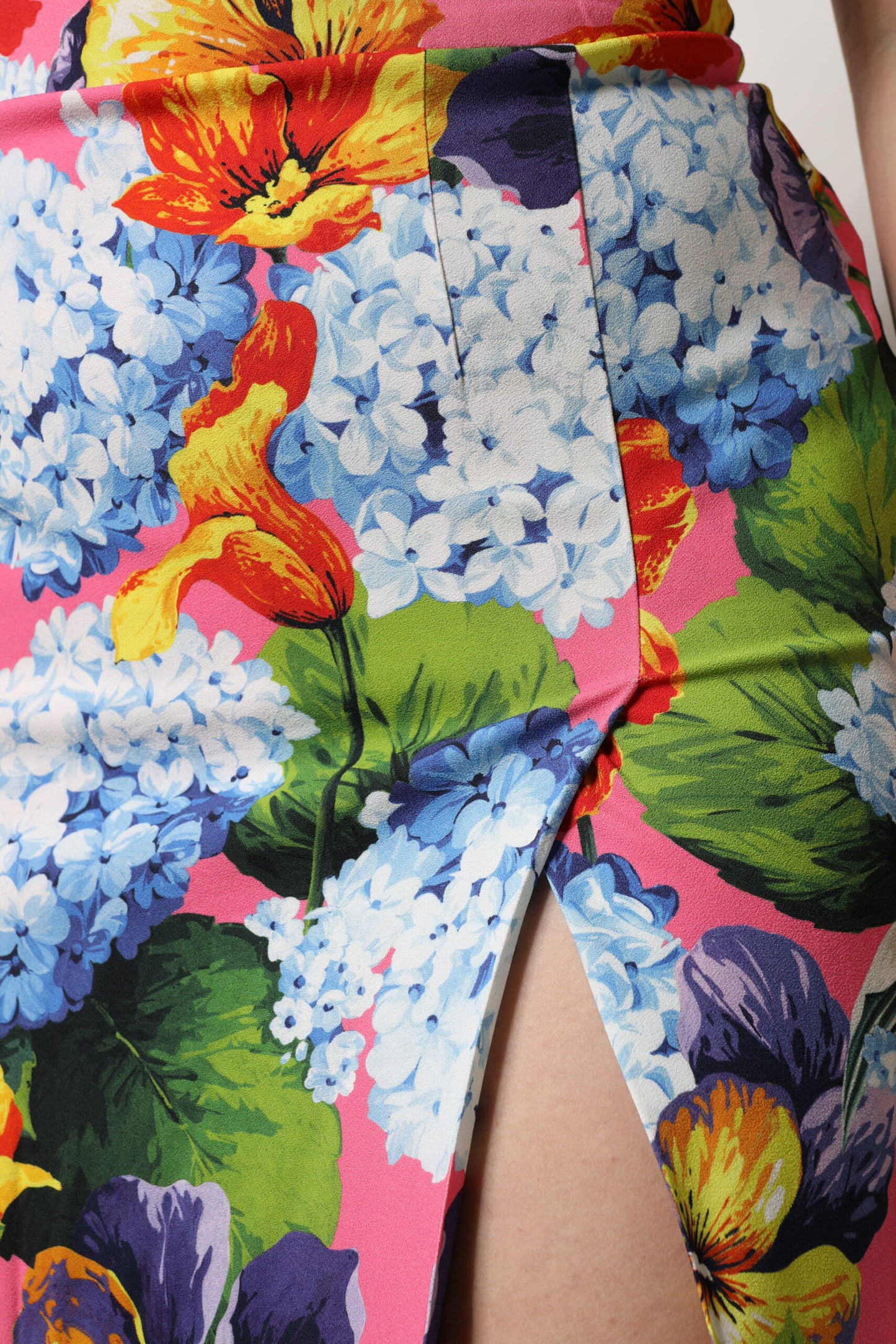 Dolce &amp; Gabbana – Mehrfarbiger Midirock mit Blumenmuster und hoher Taille