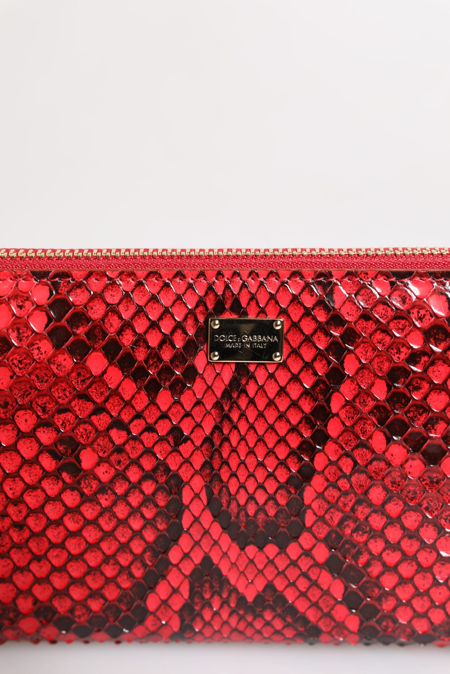 Dolce &amp; Gabbana – Continental-Clutch aus rotem Exotenleder mit Rundum-Reißverschluss