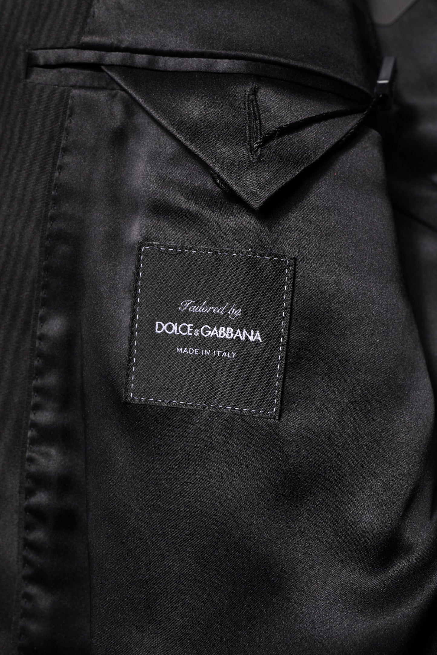 Dolce &amp; Gabbana – Zweireihiger, zweiteiliger Anzug aus Jacquard mit Blumenmuster in Rot