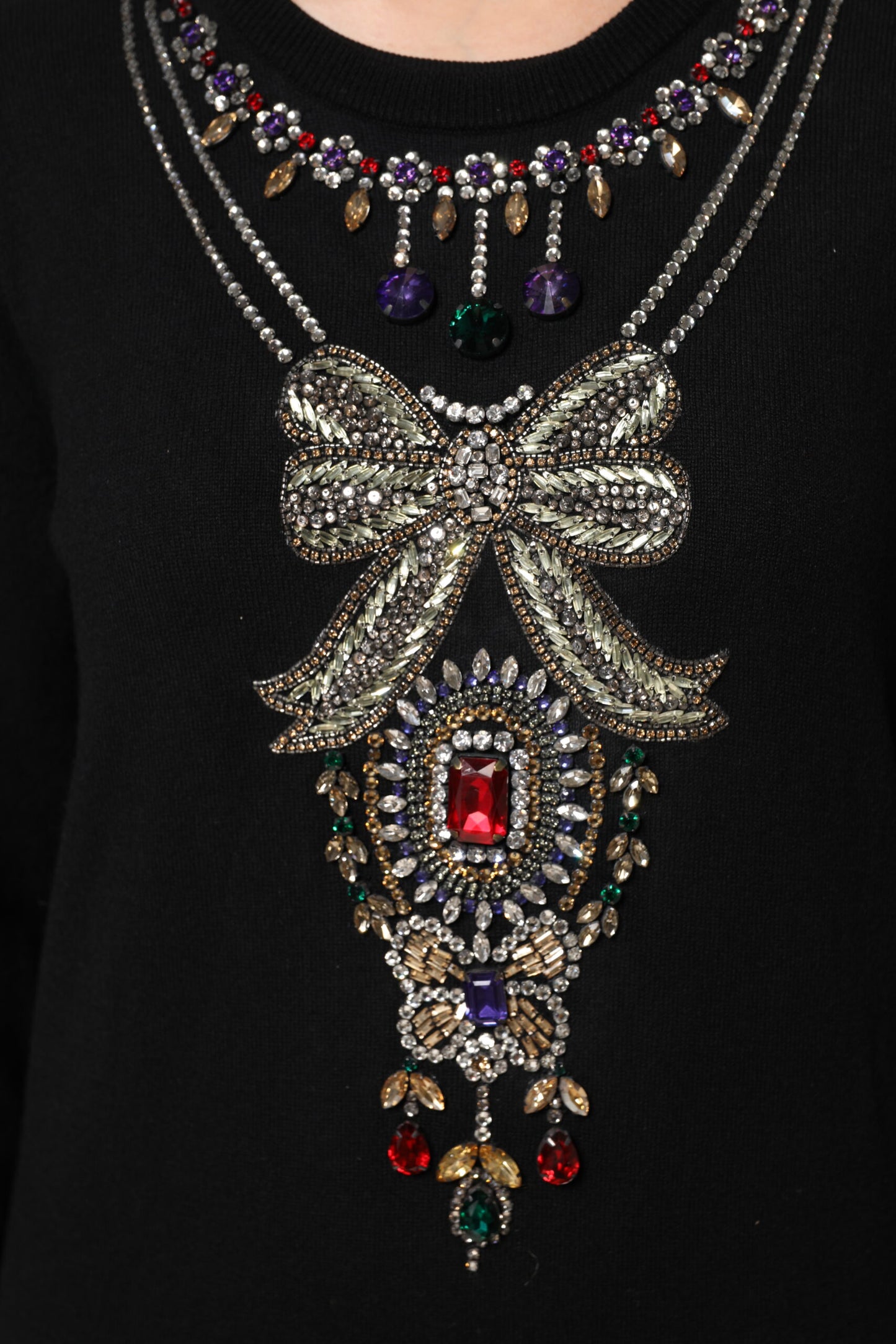 Dolce &amp; Gabbana – Schwarzer Pullover aus Kaschmir mit Kristallverzierung