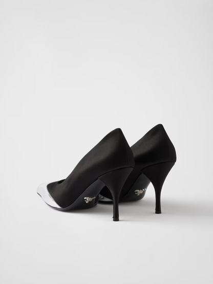 Prada Pumps aus schwarzem Satin und metallischem silbernem Leder