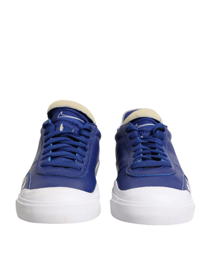 Nike – Drop-Type PRM – Niedrige Schnürschuhe in Weiß und Blau
