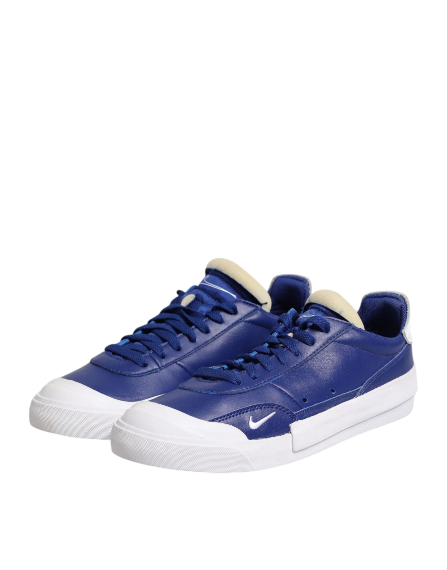 Nike – Drop-Type PRM – Niedrige Schnürschuhe in Weiß und Blau