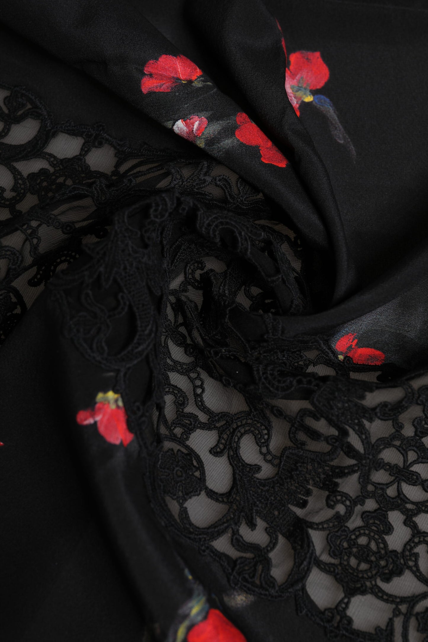 Dolce &amp; Gabbana – Schwarzer Halswärmer-Wickelschal mit Blumenmuster