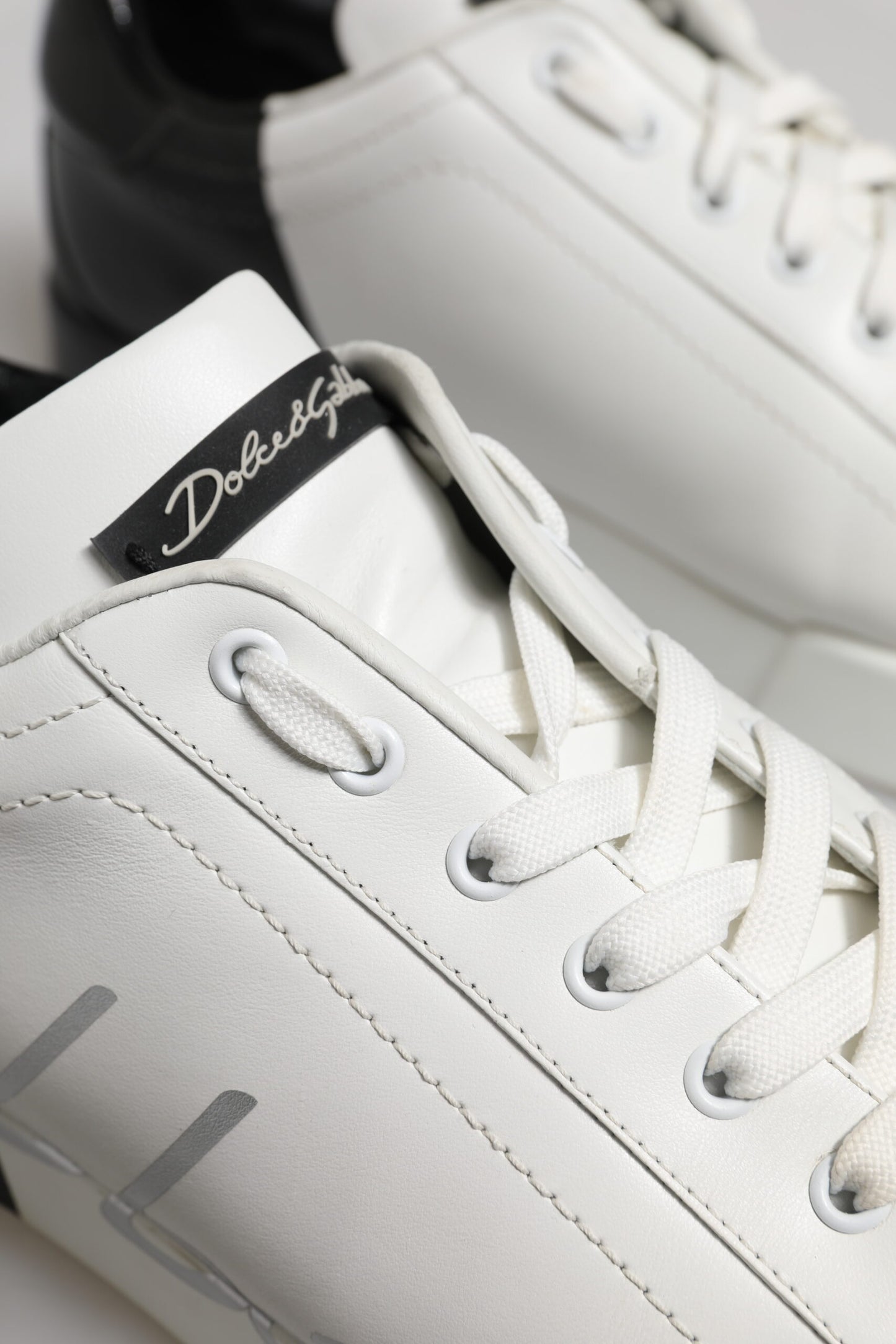 Dolce &amp; Gabbana White Black Logo Low Top Leather Sneakers Shoes