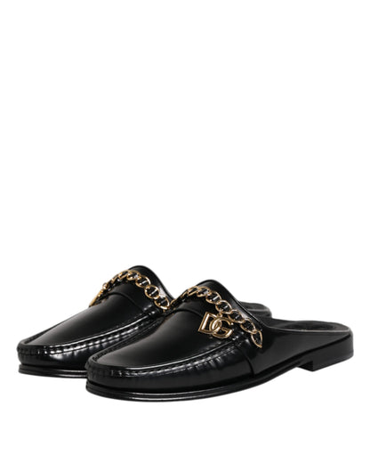 Dolce &amp; Gabbana – Sandalen mit DG-Kette und Verzierung aus schwarzem Leder