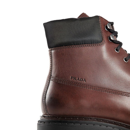 Prada Lederstiefel