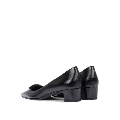 Prada Pumps aus Saffiano-Leder