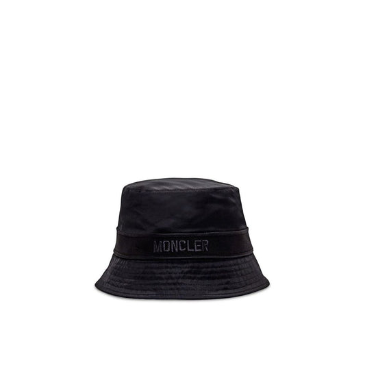 Fischerkappe mit Moncler-Logo