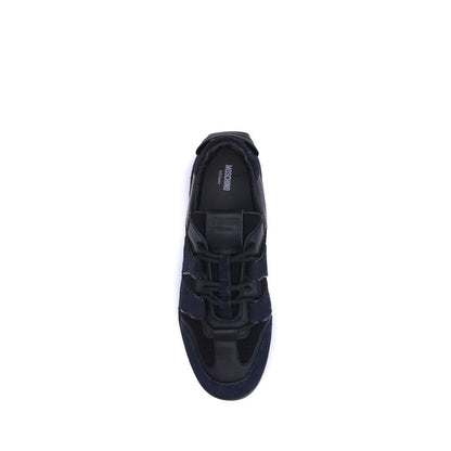 Moschino Sneakers aus Leder und Mesh
