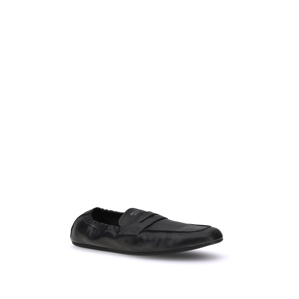 Prada Shuffle-Loafer aus antikem Leder