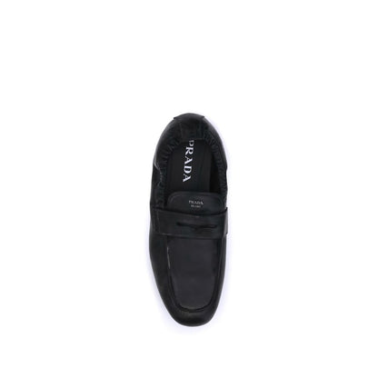 Prada Shuffle-Loafer aus antikem Leder