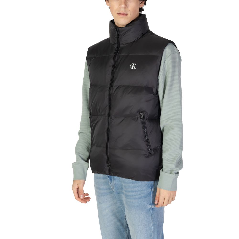 Calvin Klein Jeans – Ärmellose Jacke aus Polyamid in Schwarz