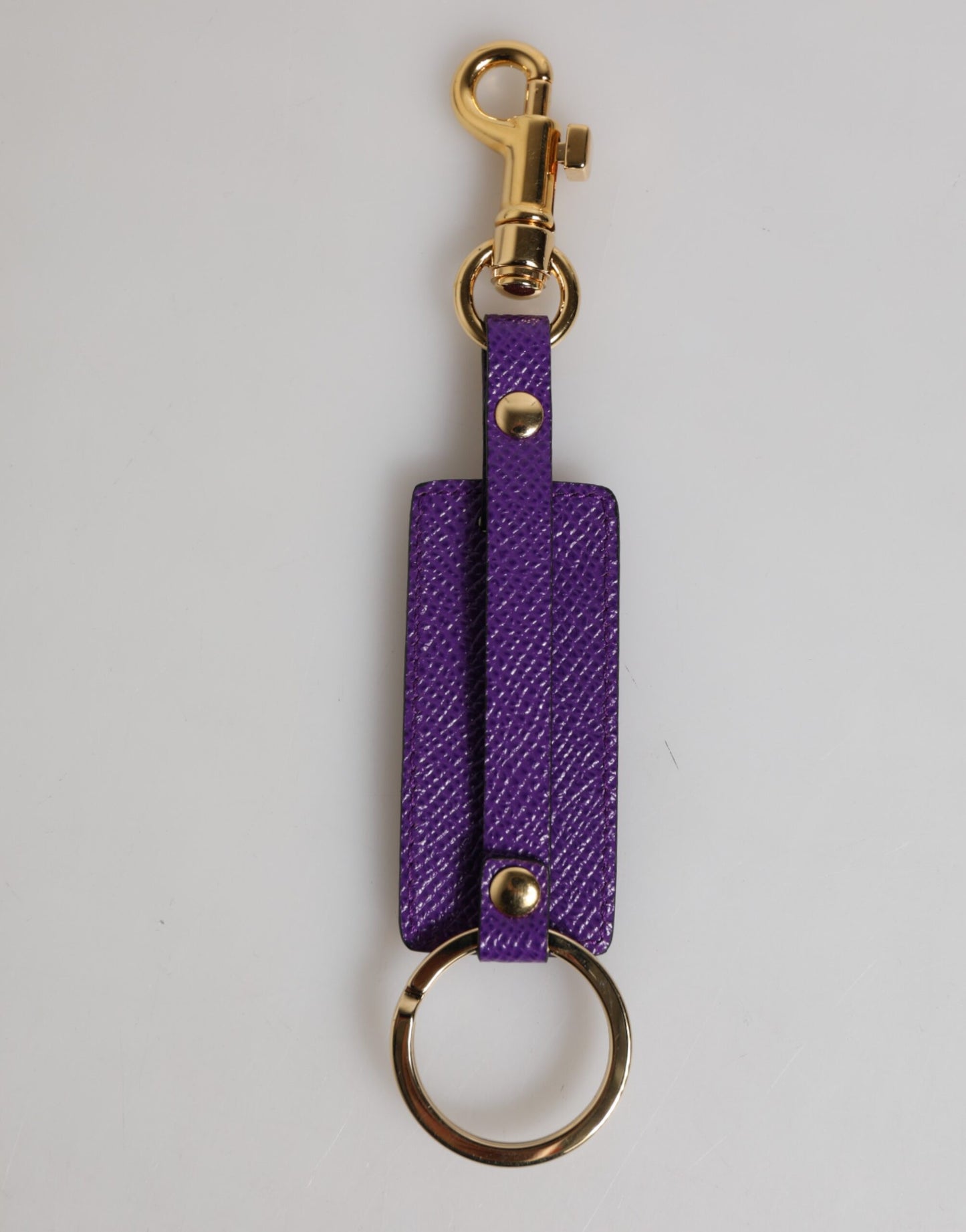 Dolce &amp; Gabbana Lila DG Logo Leder Gold Ton Metall Schlüsselanhänger Schlüsselanhänger