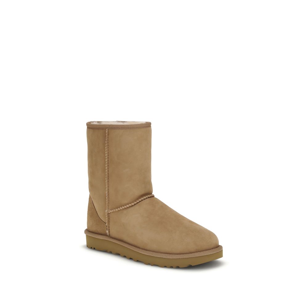 UGG Classic Short II Stiefel