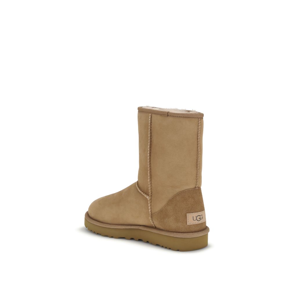 UGG Classic Short II Stiefel