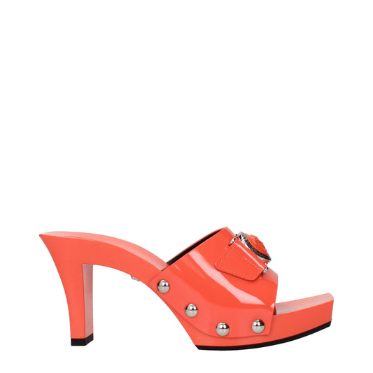 Versace – Orangefarbene Plateauschuhe aus Leder