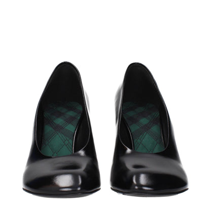 Burberry – Pumps aus schwarzem Leder mit hohem Absatz